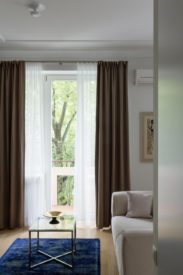Design Studio Apartment With Balcony By Hostlovers Kaunas Luaran gambar