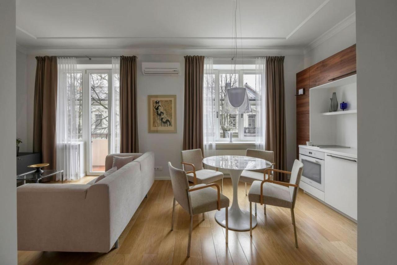 Design Studio Apartment With Balcony By Hostlovers Kaunas Luaran gambar