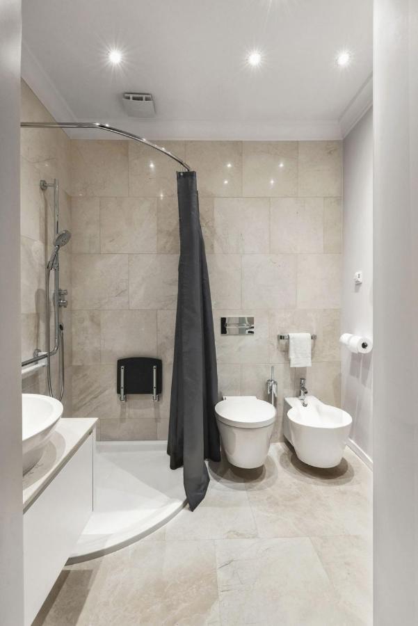 Design Studio Apartment With Balcony By Hostlovers Kaunas Luaran gambar